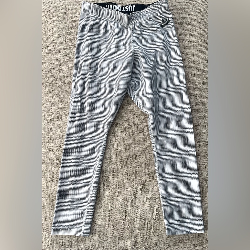 Nike Men's Skinny Striped Jeans - Gray
